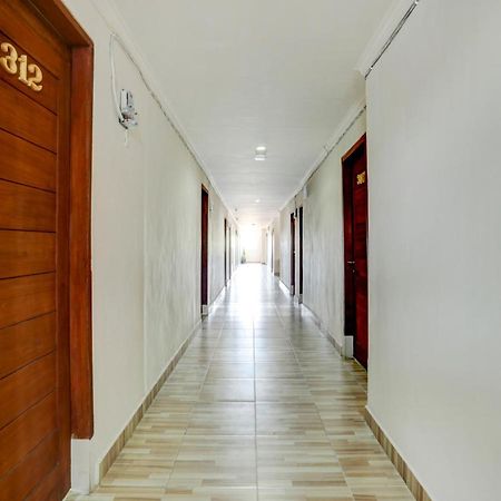 Oyo 3950 The Ratna Hotel Kuta  Ngoại thất bức ảnh