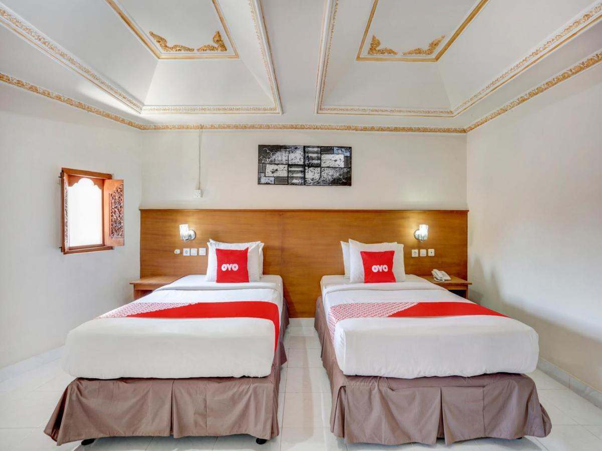 Oyo 3950 The Ratna Hotel Kuta  Ngoại thất bức ảnh