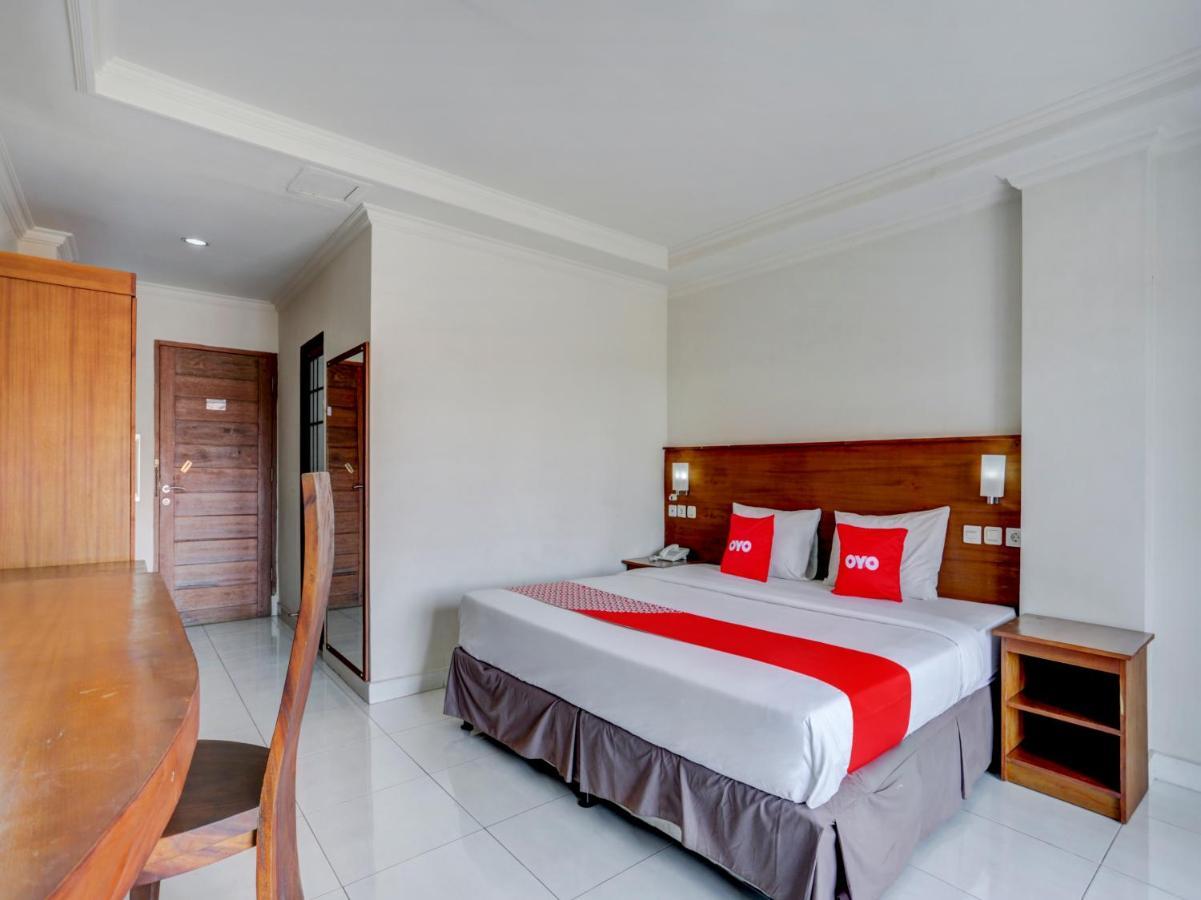 Oyo 3950 The Ratna Hotel Kuta  Ngoại thất bức ảnh