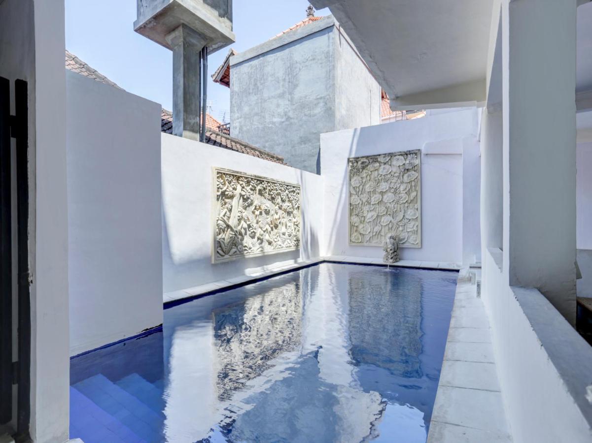 Oyo 3950 The Ratna Hotel Kuta  Ngoại thất bức ảnh