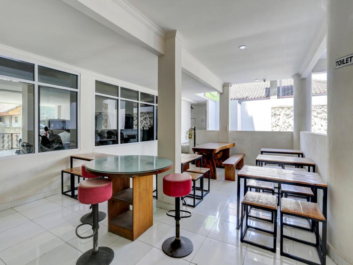 Oyo 3950 The Ratna Hotel Kuta  Ngoại thất bức ảnh
