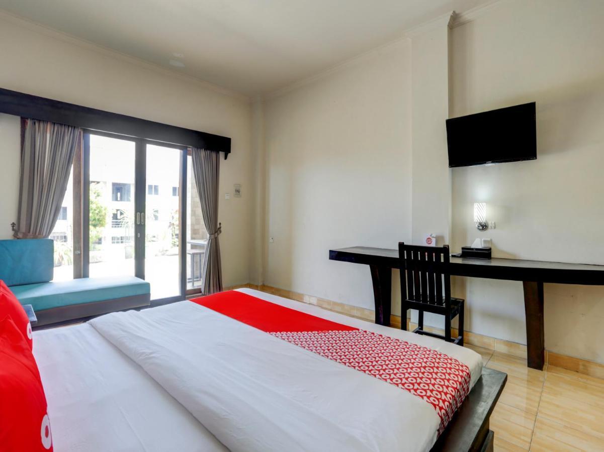 Oyo 3950 The Ratna Hotel Kuta  Ngoại thất bức ảnh
