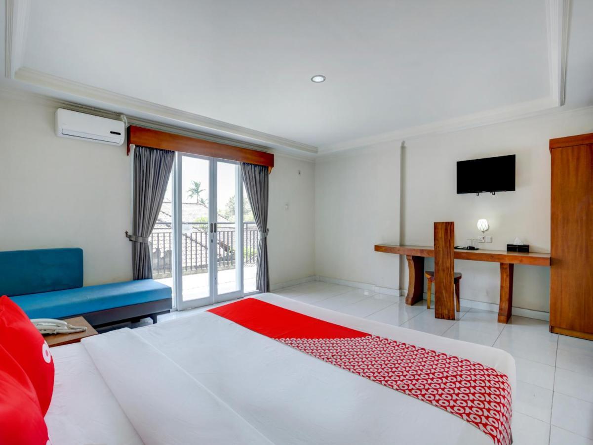 Oyo 3950 The Ratna Hotel Kuta  Ngoại thất bức ảnh