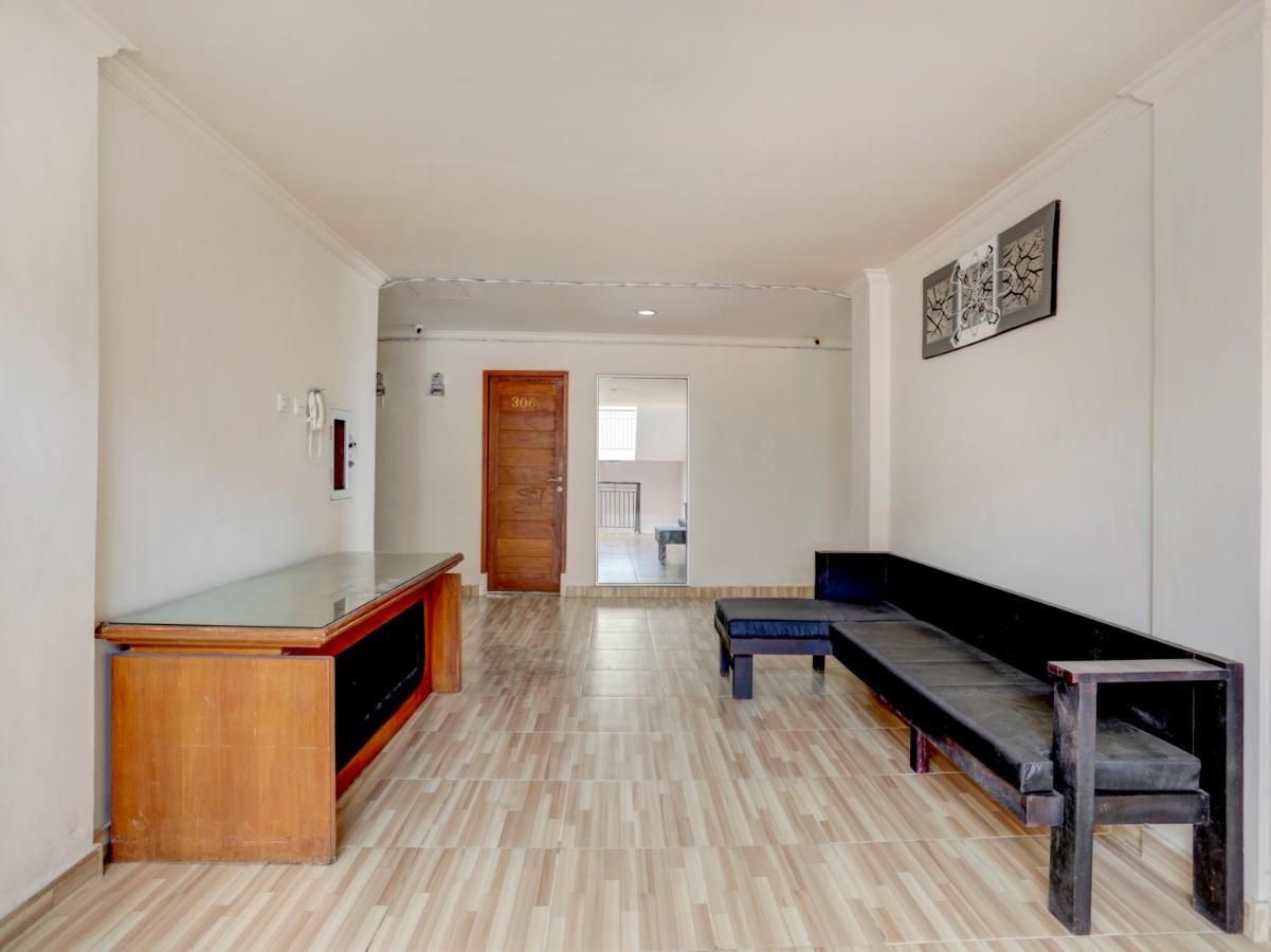 Oyo 3950 The Ratna Hotel Kuta  Ngoại thất bức ảnh