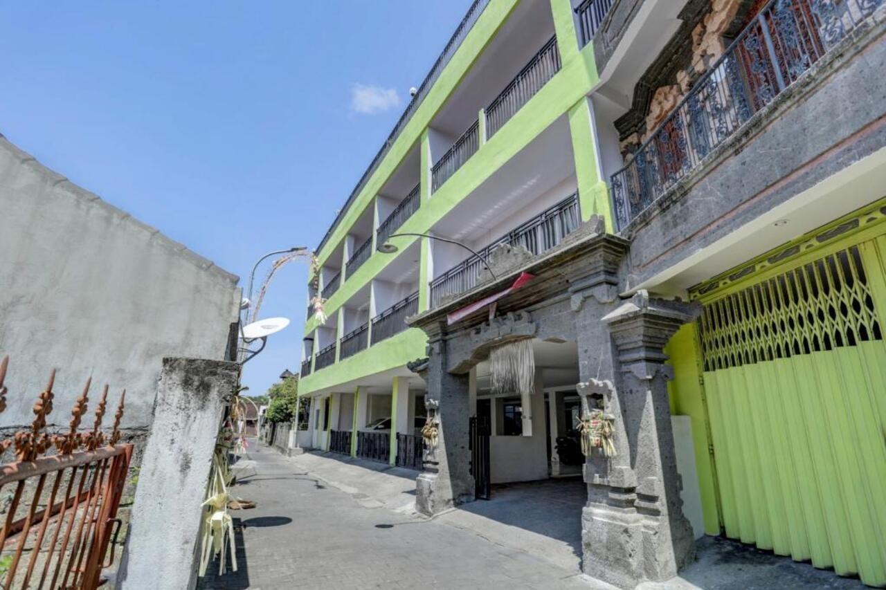 Oyo 3950 The Ratna Hotel Kuta  Ngoại thất bức ảnh